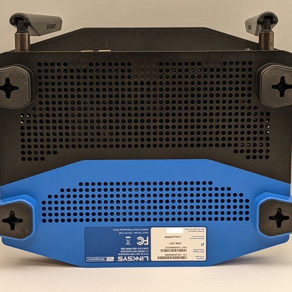 LINKSYS WRT3200ACM MU-MIMO 4 Port Gigabit WiFi Router Tri-Stream 160 Tech USED - Picture 6 of 15